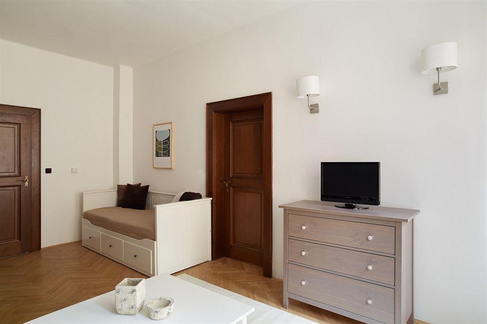 Abc Suites Прага Екстер'єр фото