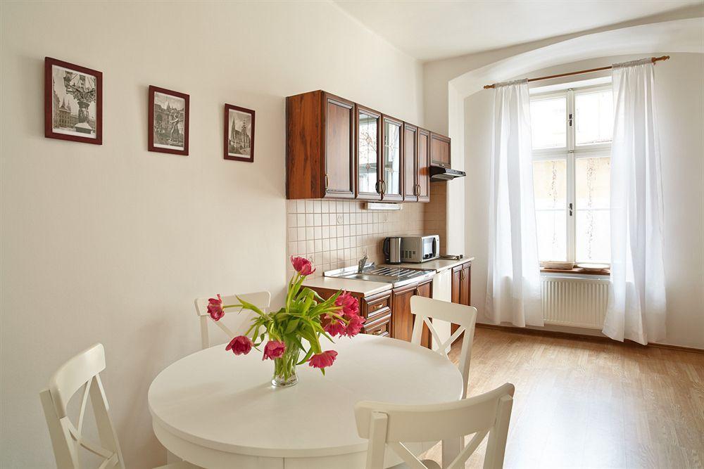 Abc Suites Прага Екстер'єр фото