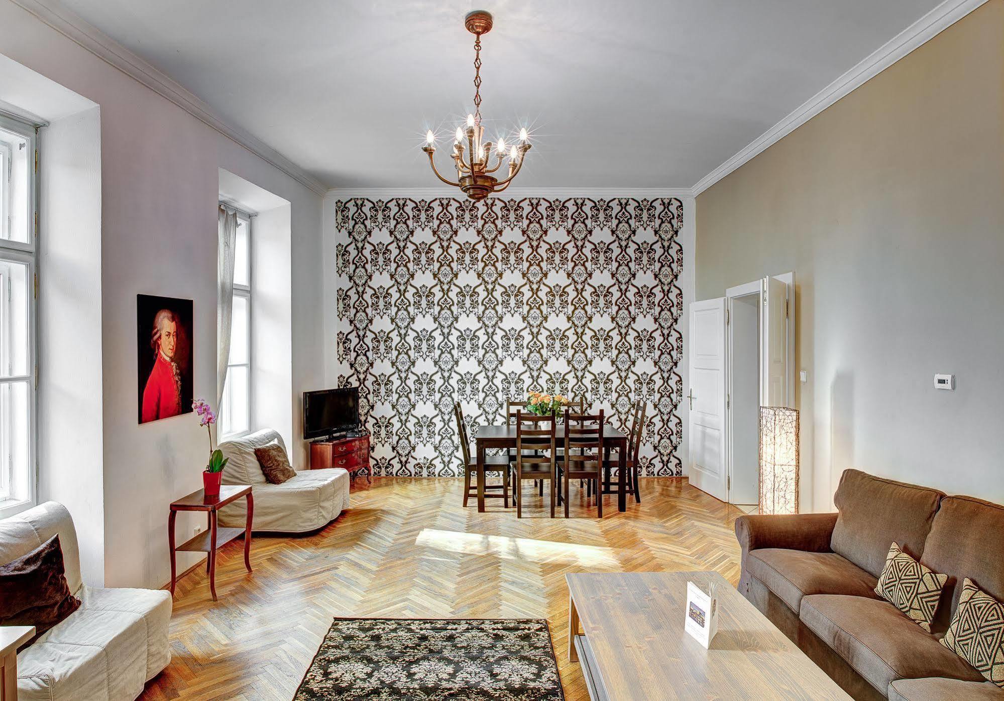 Abc Suites Прага Екстер'єр фото
