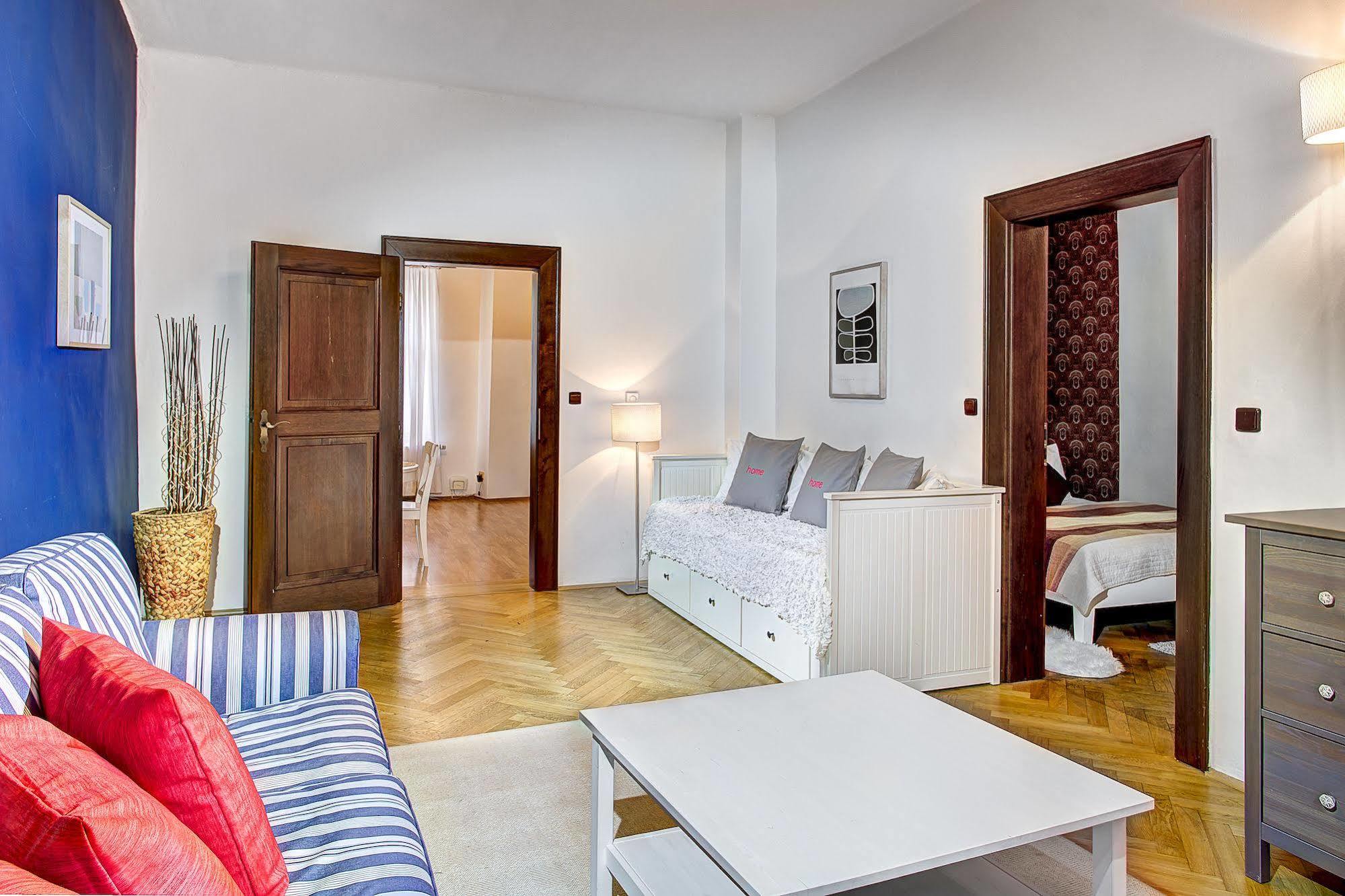 Abc Suites Прага Екстер'єр фото