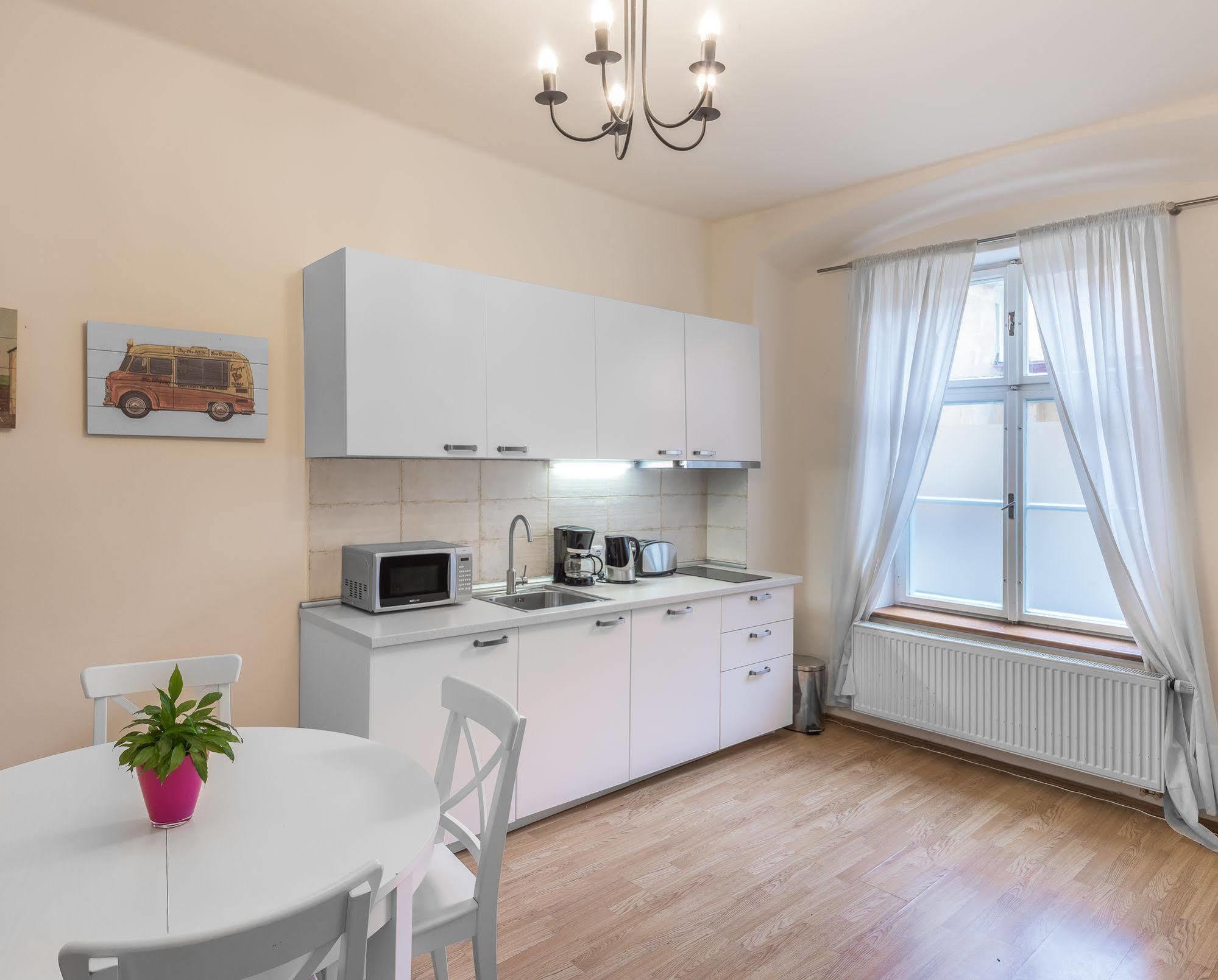 Abc Suites Прага Екстер'єр фото
